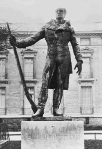 statue du général Dumas par Perrin de Moncel 1913